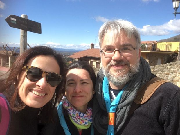 EEB601DE-9307-44A2-ADE7-8B7F4423D204